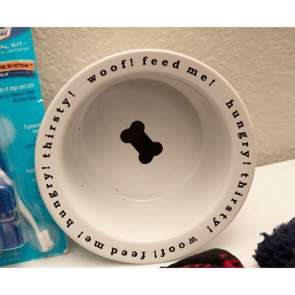 The Small Doggie Christmas Lot Sweaters Dog Bowl & Groming Tools - Picture 4 of 12